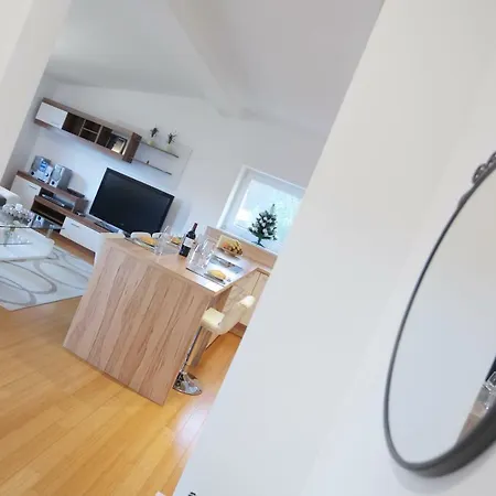 The Loft Apartment *